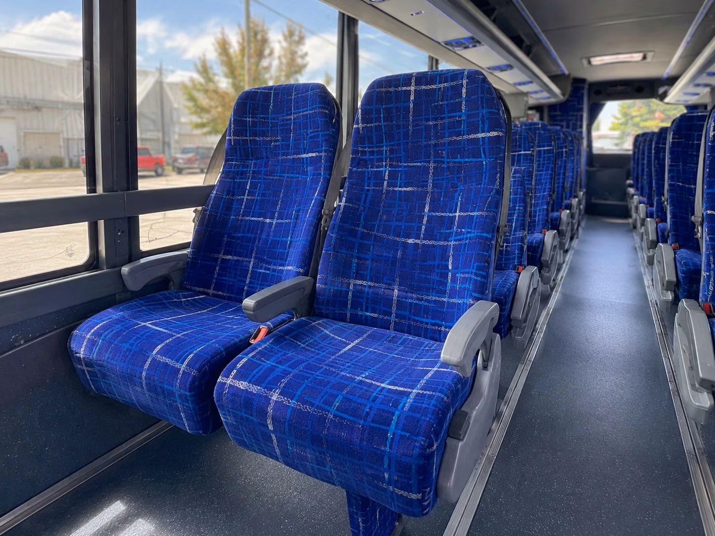 fort myers charter bus rentals to rsw airport