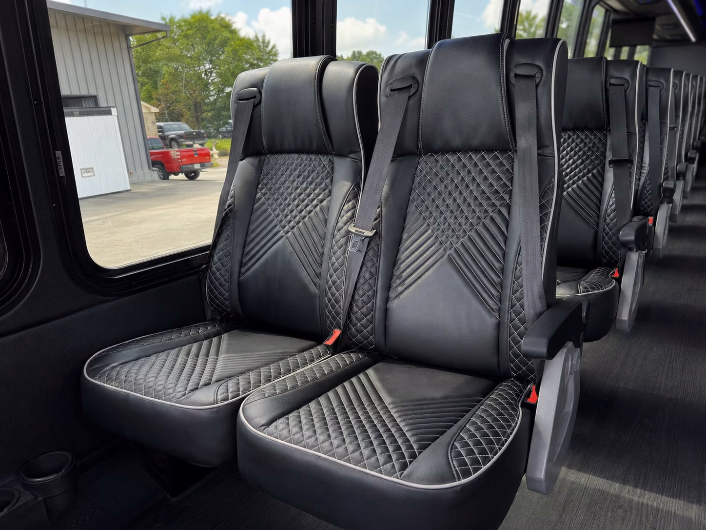 game day charter bus rentals for fort myers fan groups