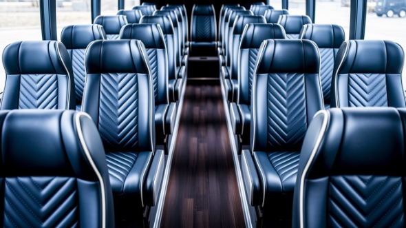 fort myers 28 passenger minibus rental